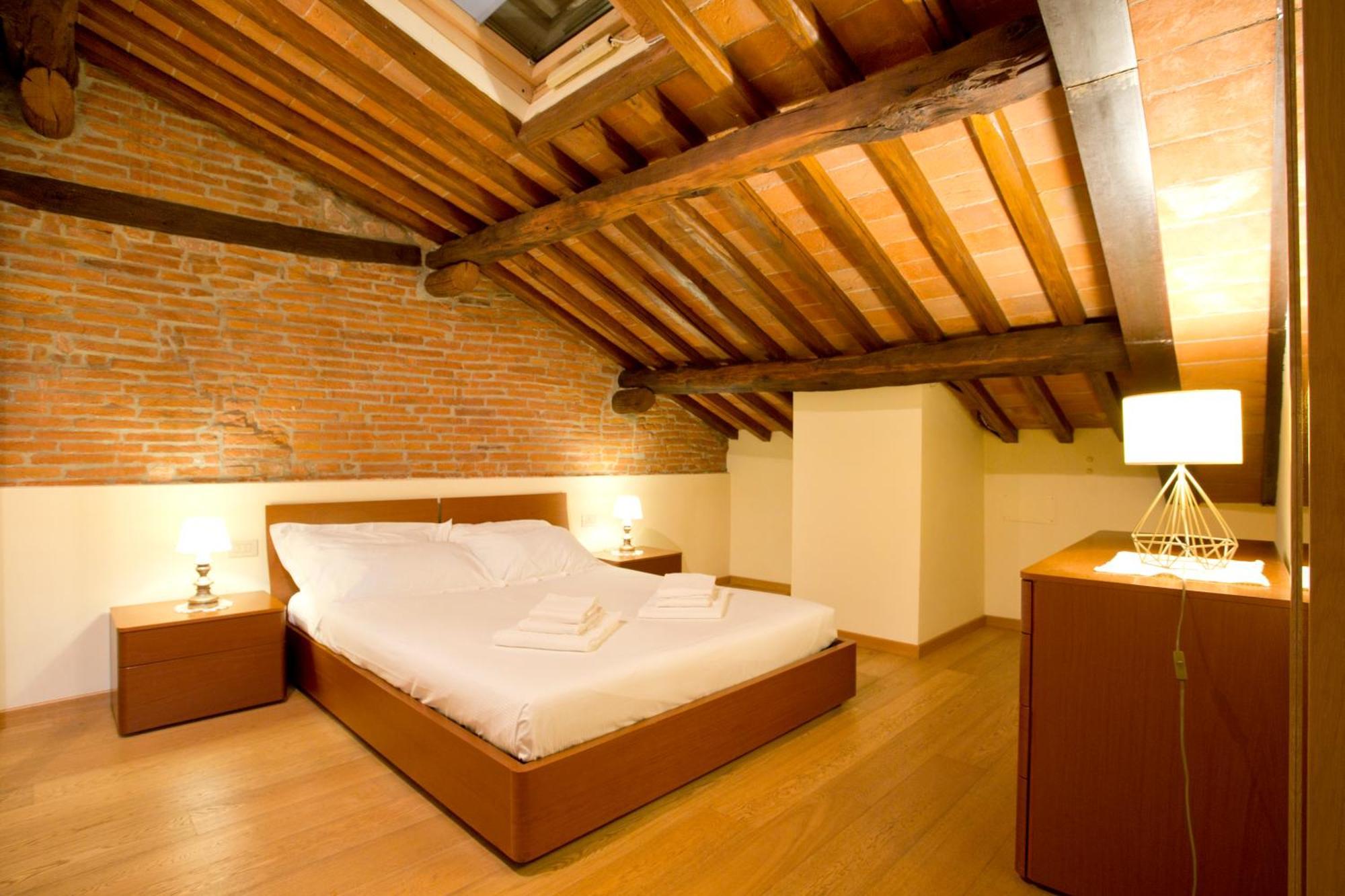 Casa San Girolamo Historic Flat With Cosy Terrace In Lucca'S City Centre المظهر الخارجي الصورة
