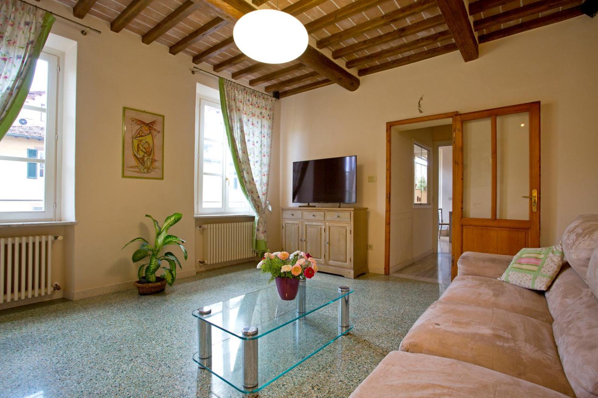 Casa San Girolamo Historic Flat With Cosy Terrace In Lucca'S City Centre المظهر الخارجي الصورة